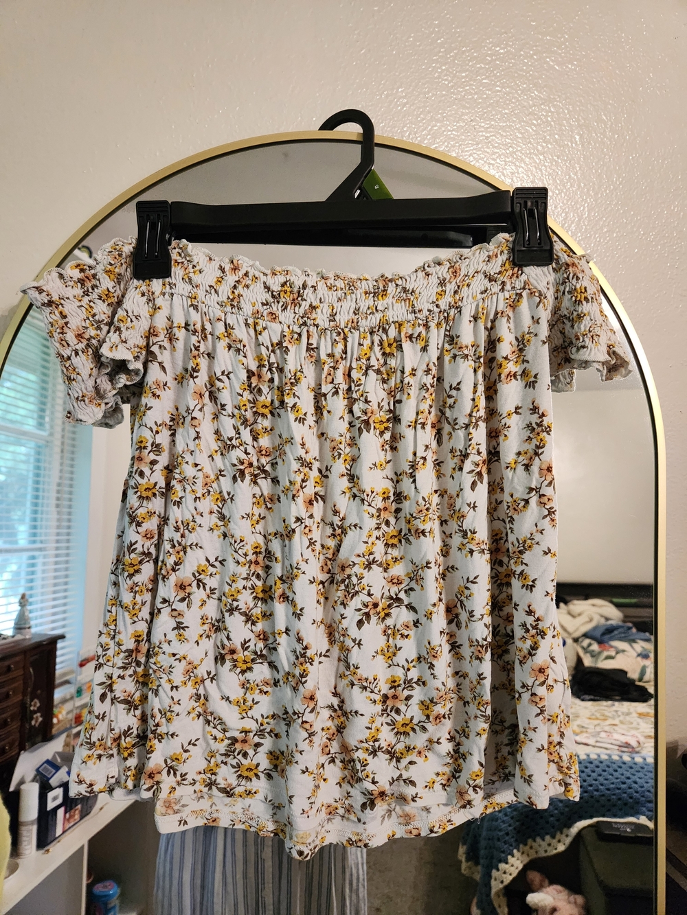 American Eagle Cream Floral Off-Shoulder Top with Yellow & Brown Flowers